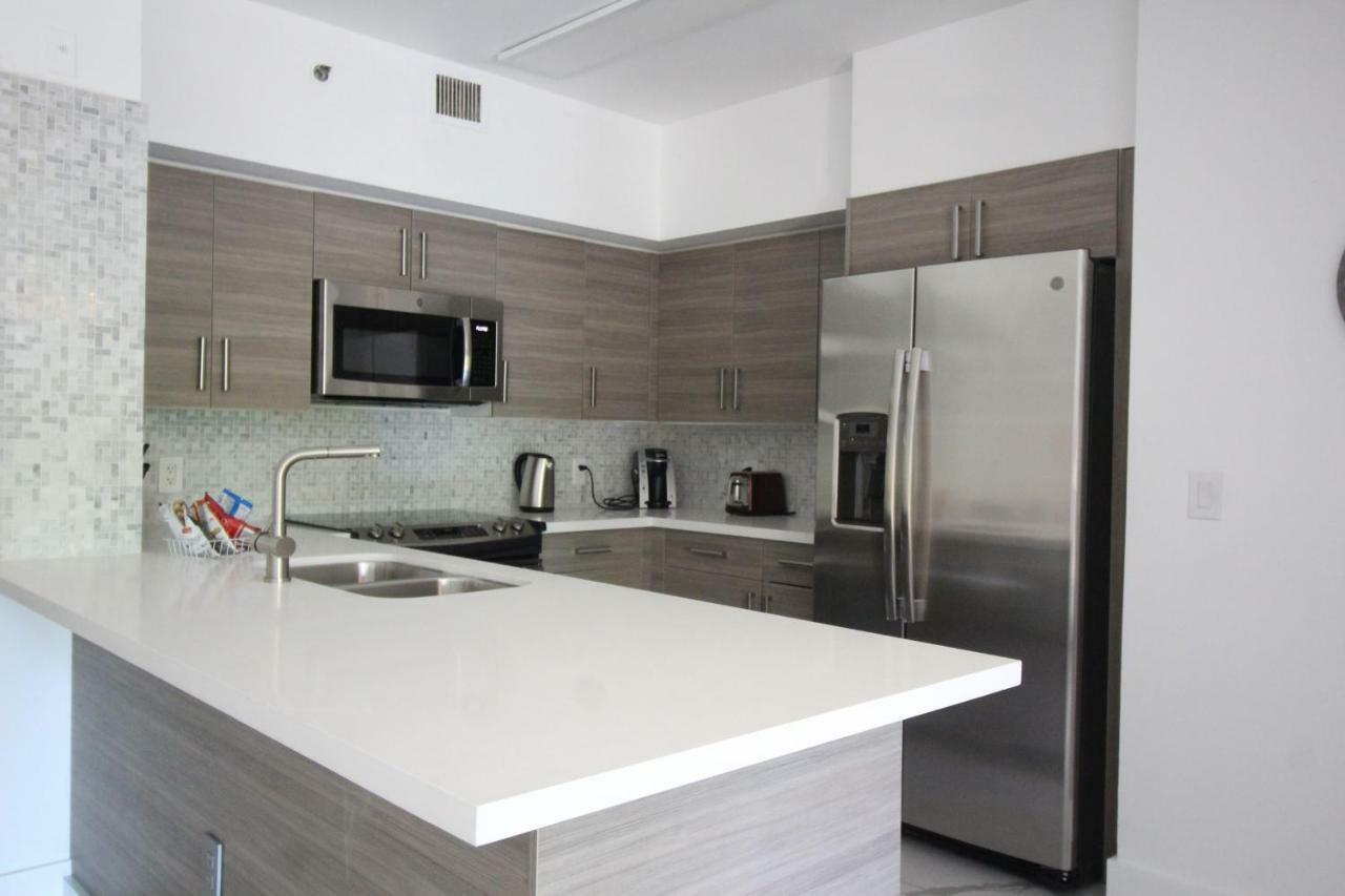 Yacht Club At Aventura 2 Bed 2 Bath Luxurius Cozy Brand New Apartment Exterior photo
