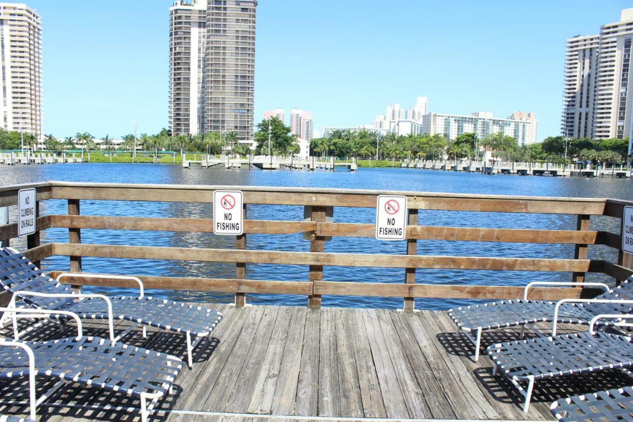 Yacht Club At Aventura 2 Bed 2 Bath Luxurius Cozy Brand New Apartment Exterior photo