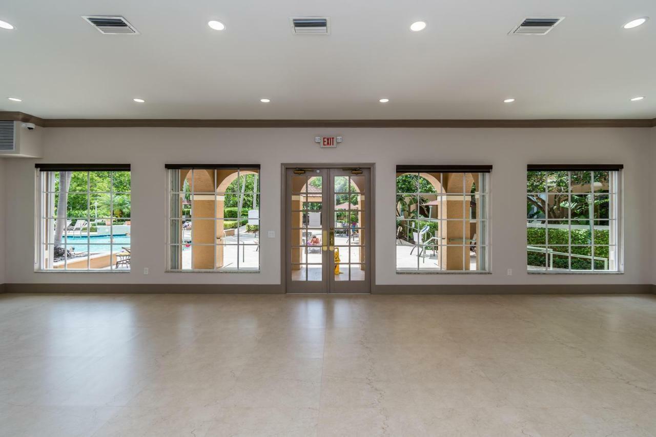 Yacht Club At Aventura 2 Bed 2 Bath Luxurius Cozy Brand New Apartment Exterior photo